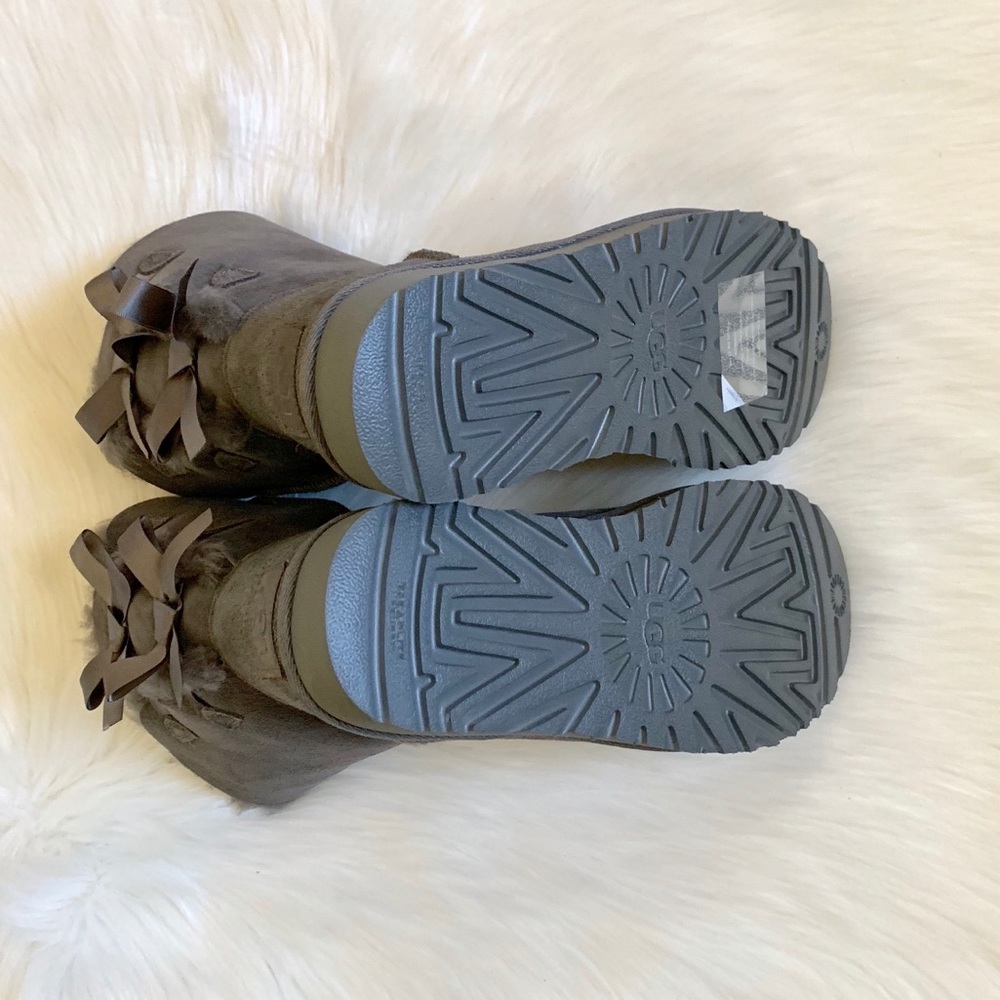 UGG Grey Bailey Bow II Boots - Picture 6 of 7